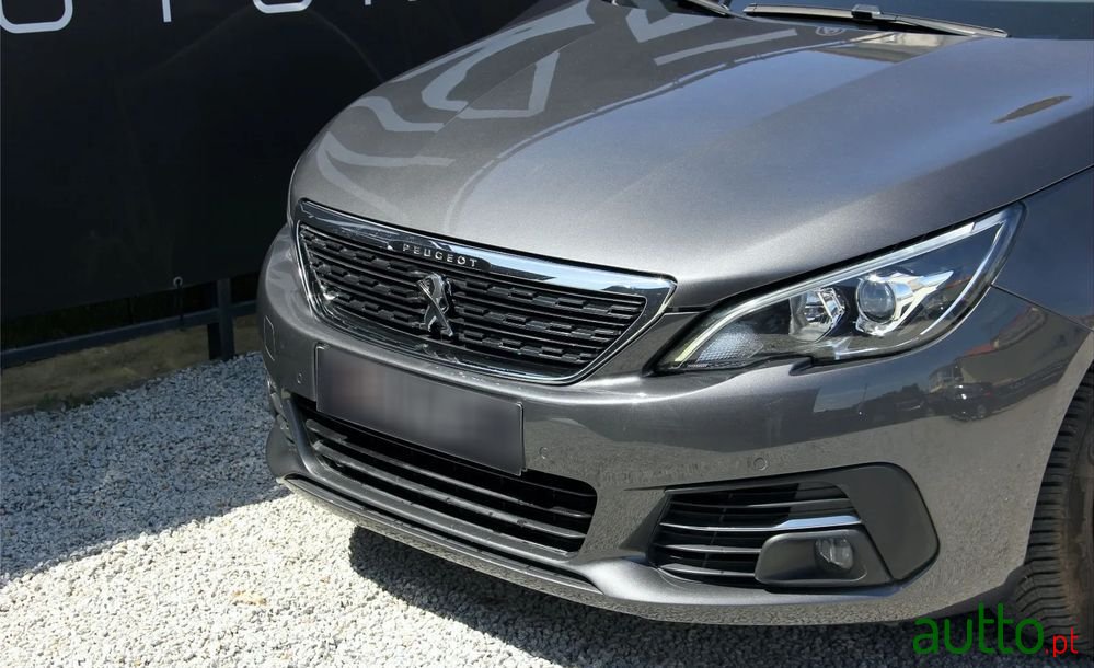 2019' Peugeot 308 photo #4