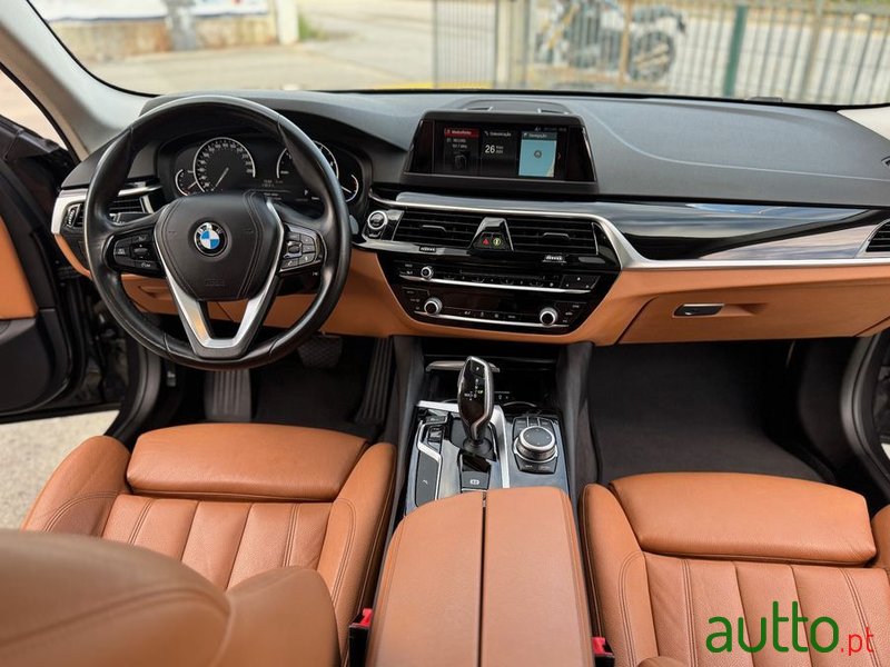 2019' BMW Série 5 photo #4