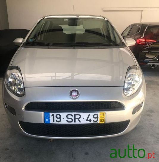2017' Fiat Punto photo #1