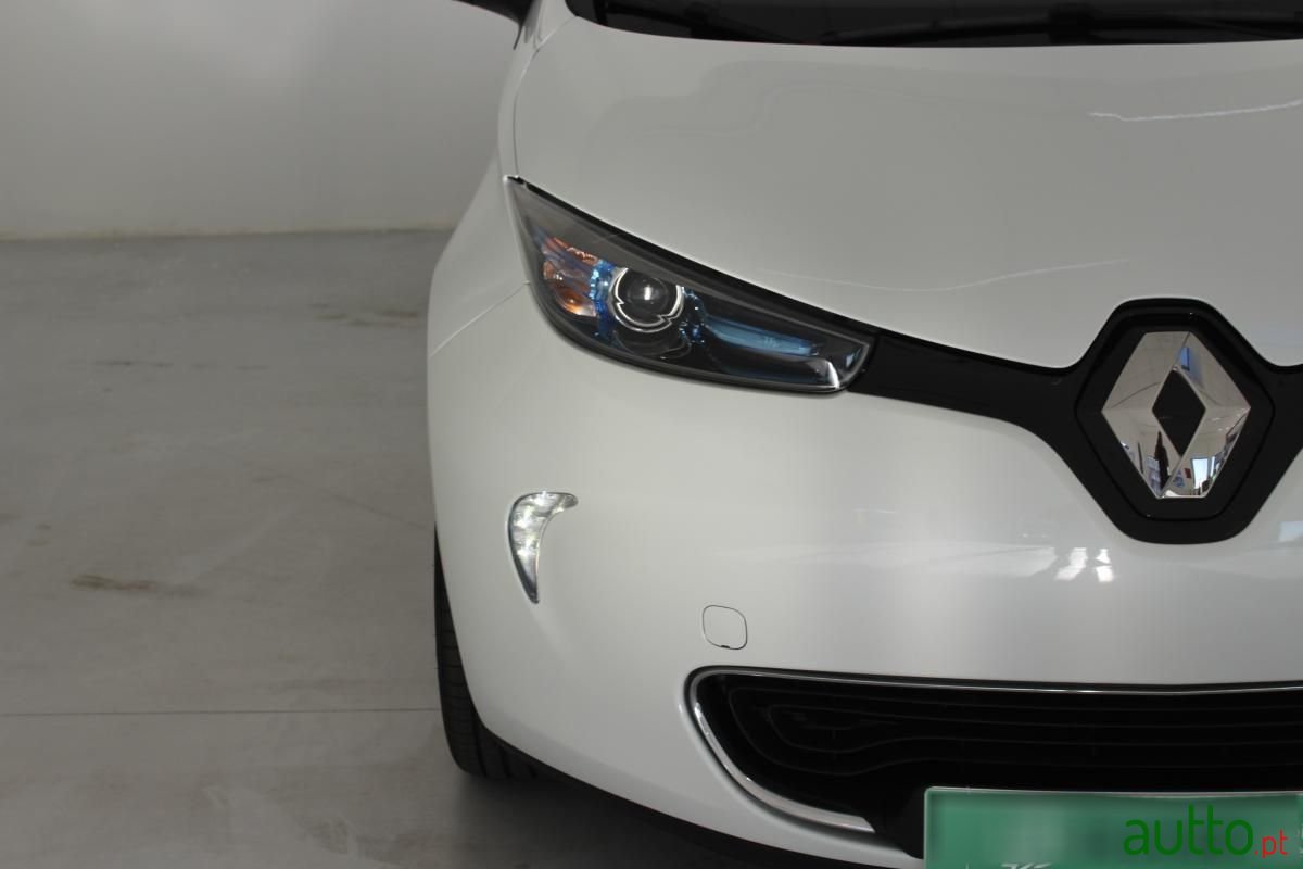 2015' Renault Zoe photo #4