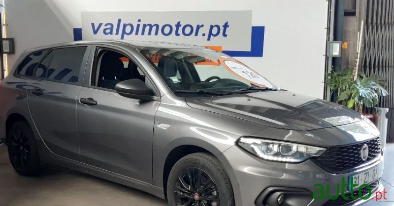 2019' Fiat Tipo Station Wagon photo #3