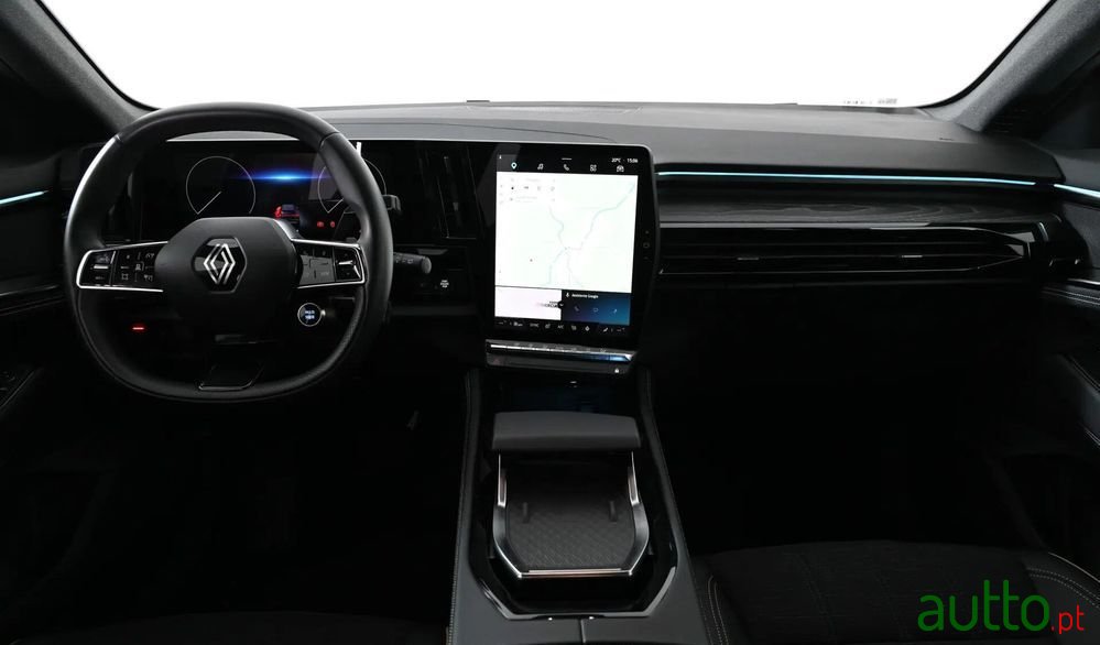 2023' Renault Austral photo #3