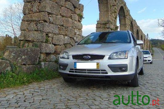 2007' Ford Focus Sw photo #2