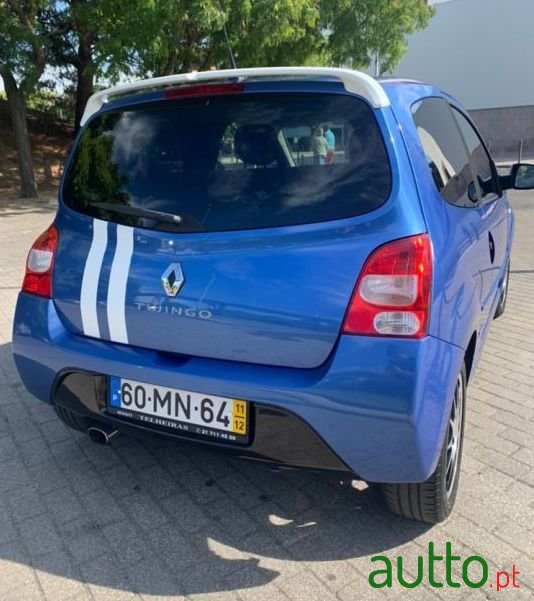 2011' Renault Twingo photo #3