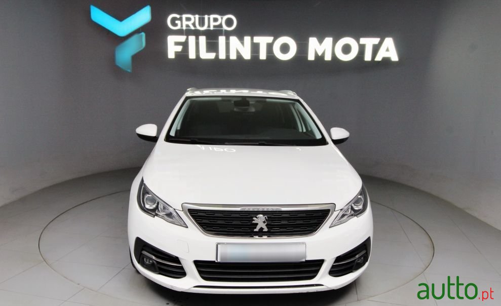 2020' Peugeot 308 Sw photo #1