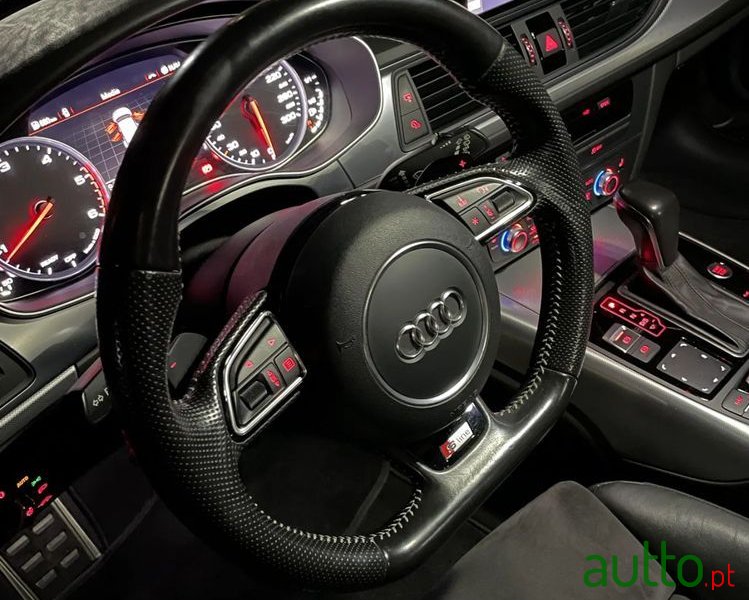 2015' Audi A6 Avant photo #4