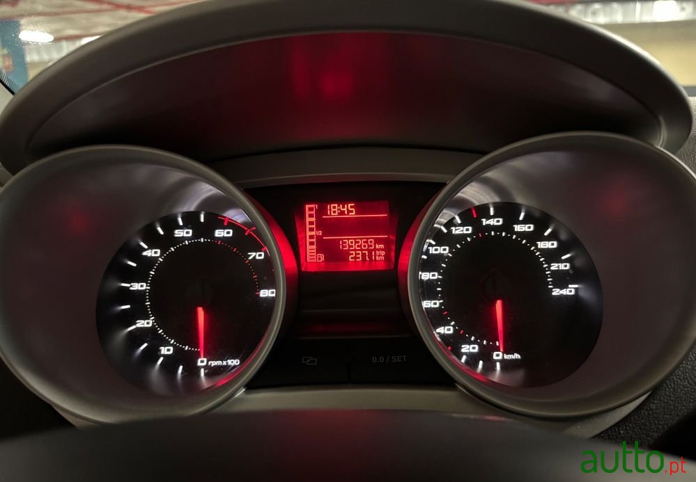 2009' SEAT Ibiza 1.4 16V Stylance photo #4