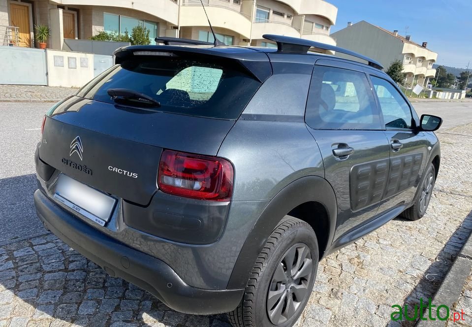 2015' Citroen C4 Cactus photo #3