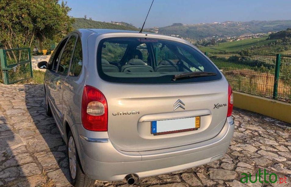 2008' Citroen Xsara Picasso photo #2