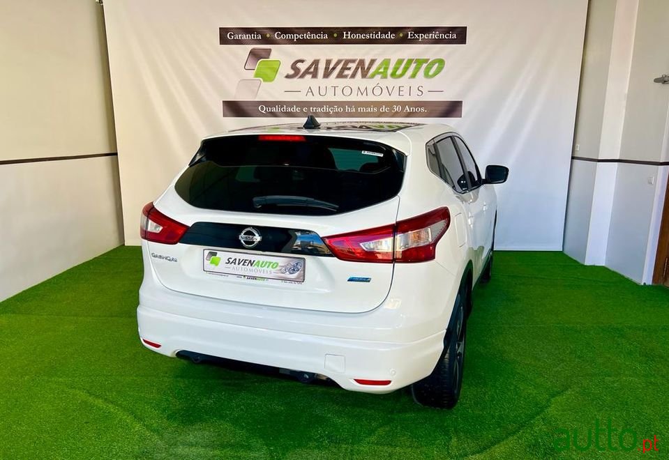 2014' Nissan Qashqai photo #6