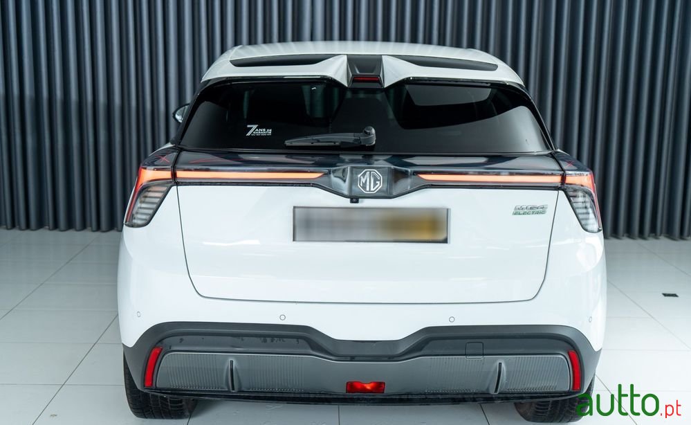 2023' MG MG4 64 Kwh Luxury photo #3