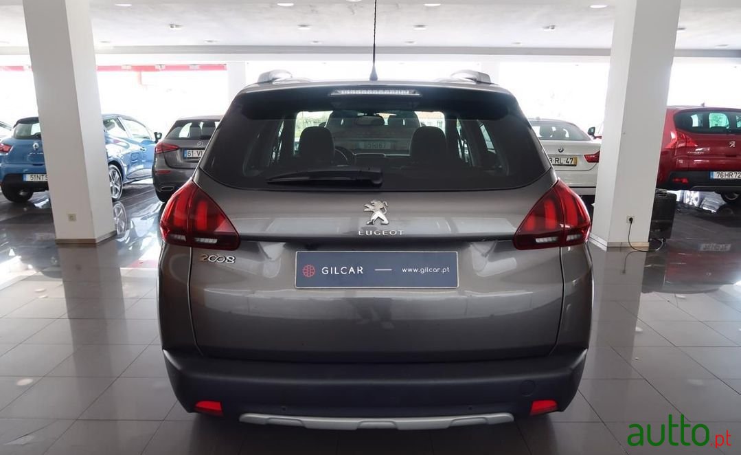 2018' Peugeot 2008 photo #4