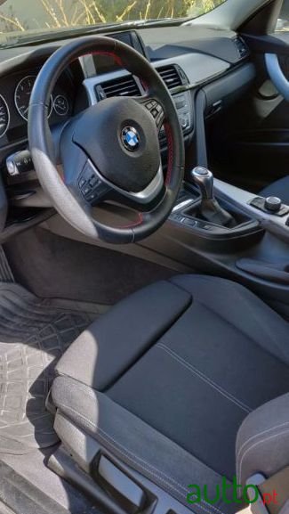 2014' BMW 320 photo #4