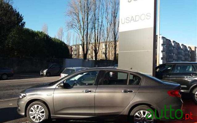 2016' Fiat Tipo photo #1