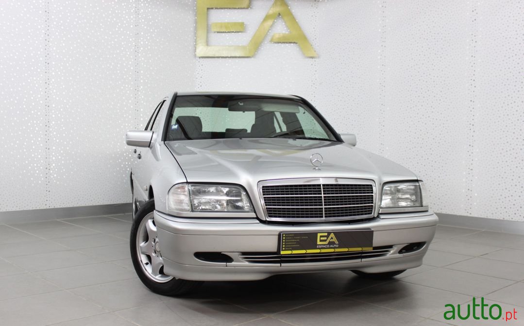 2000' Mercedes-Benz C-250 photo #1
