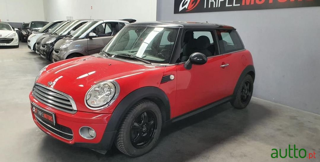 2009' MINI Cooper photo #4