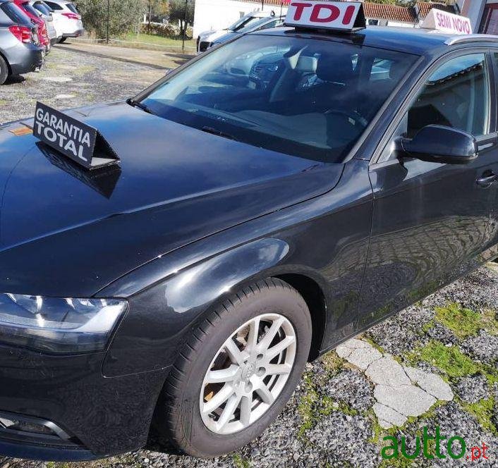 2014' Audi A4 Avant photo #1