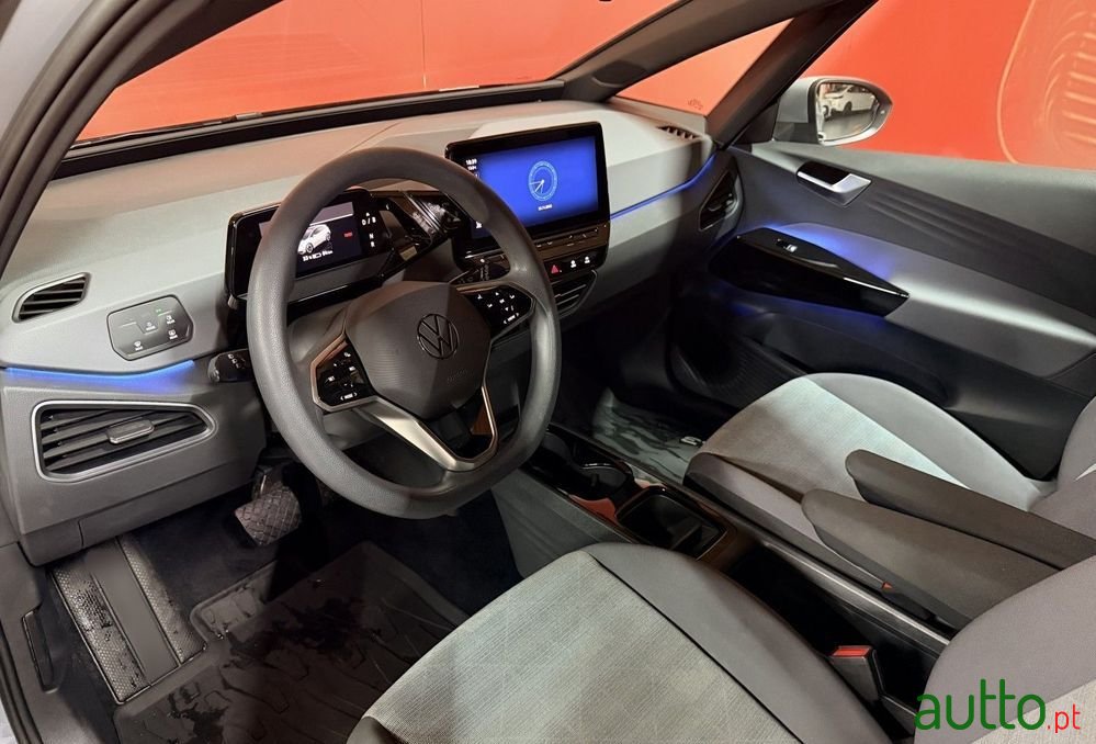 2020' Volkswagen ID.3 photo #5