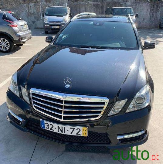 2012' Mercedes-Benz E-300 Avantgarde photo #1