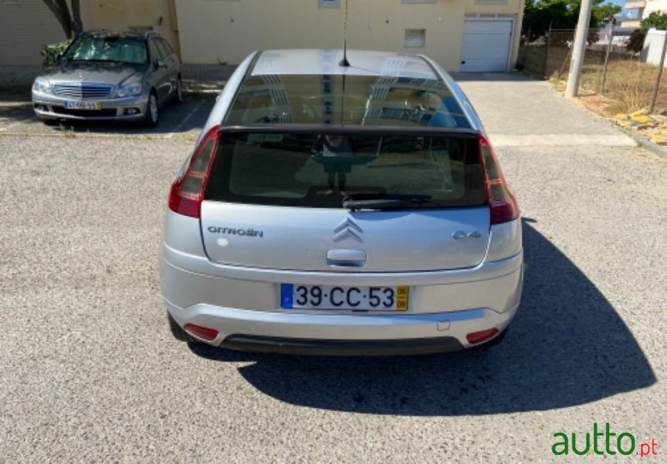 2006' Citroen C4 photo #5