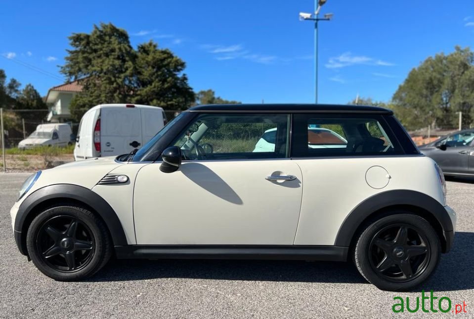 2007' MINI Cooper photo #4