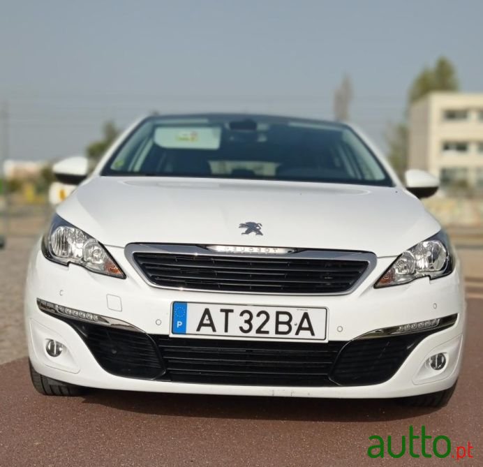 2017' Peugeot 308 Sw photo #3