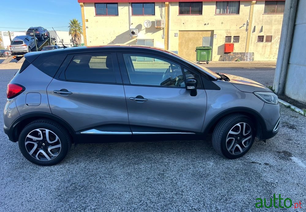 2016' Renault Captur photo #4