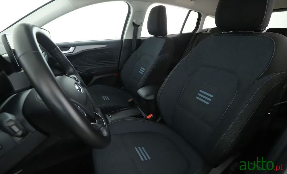 2023' Ford Focus Sw photo #5