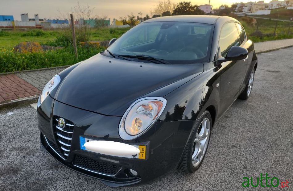 2010' Alfa Romeo MiTo photo #2