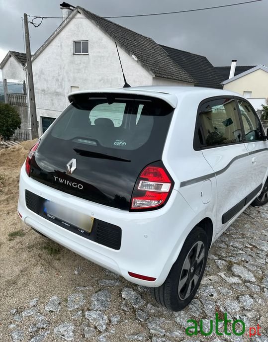 2019' Renault Twingo photo #2