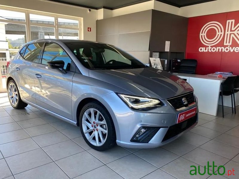 2022' SEAT Ibiza 1.0 Tsi Fr photo #2