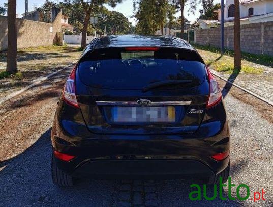 2016' Ford Fiesta photo #1