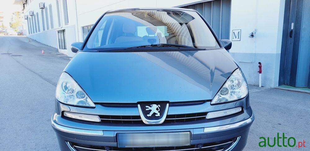 2008' Peugeot 807 2.2 Hdi Navteq photo #5