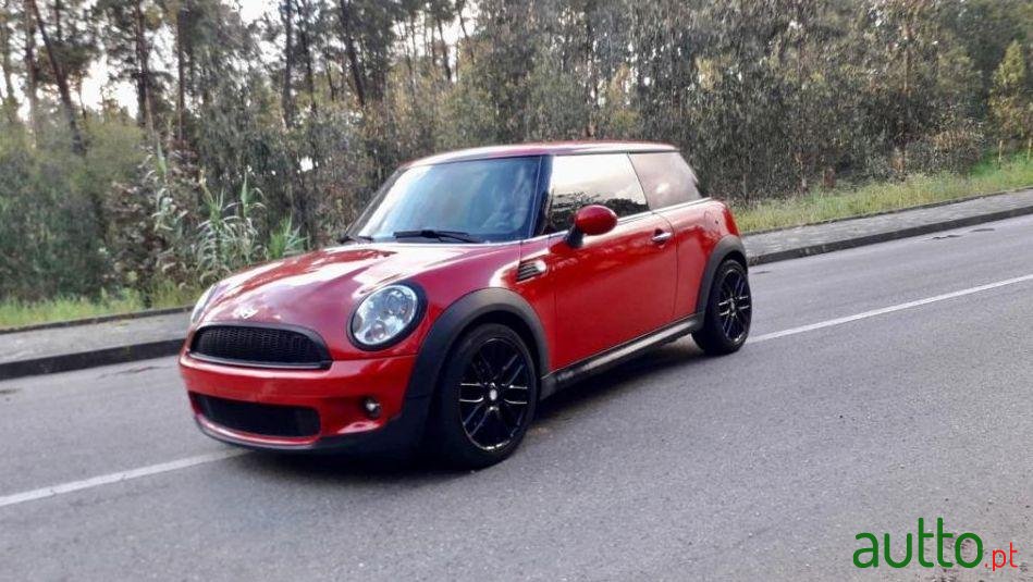 2010' MINI Cooper D photo #3