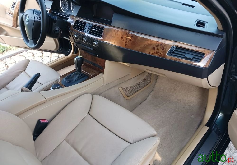 2005' BMW 535 Da photo #2