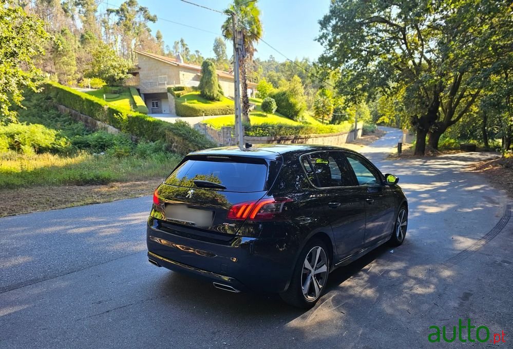 2021' Peugeot 308 1.5 Bluehdi Gt Line photo #3