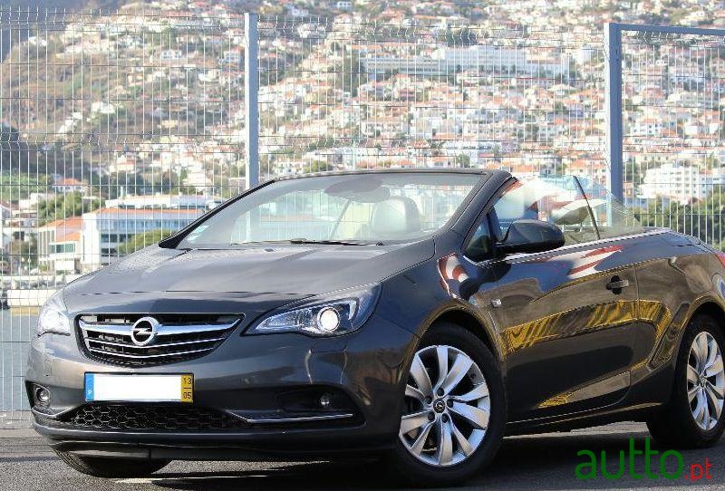 2013' Opel Cascada photo #1