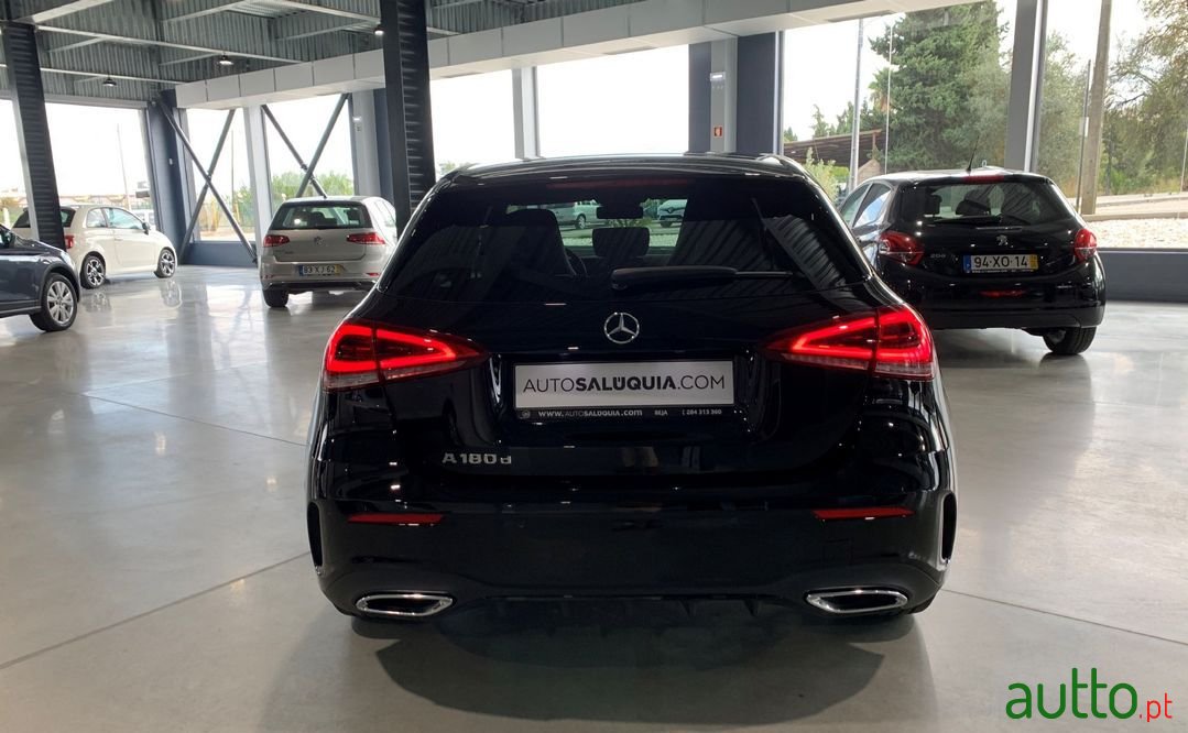 2021' Mercedes-Benz A-180 photo #4