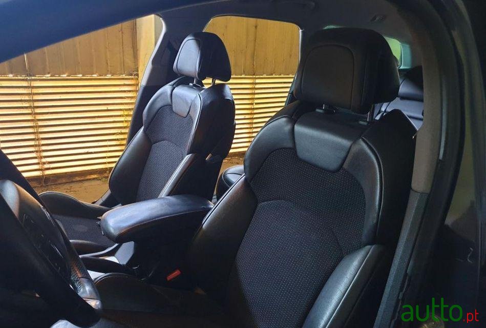 2008' Citroen C5 Tourer photo #2