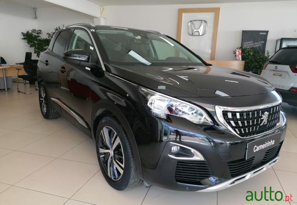 2019' Peugeot 3008 photo #1