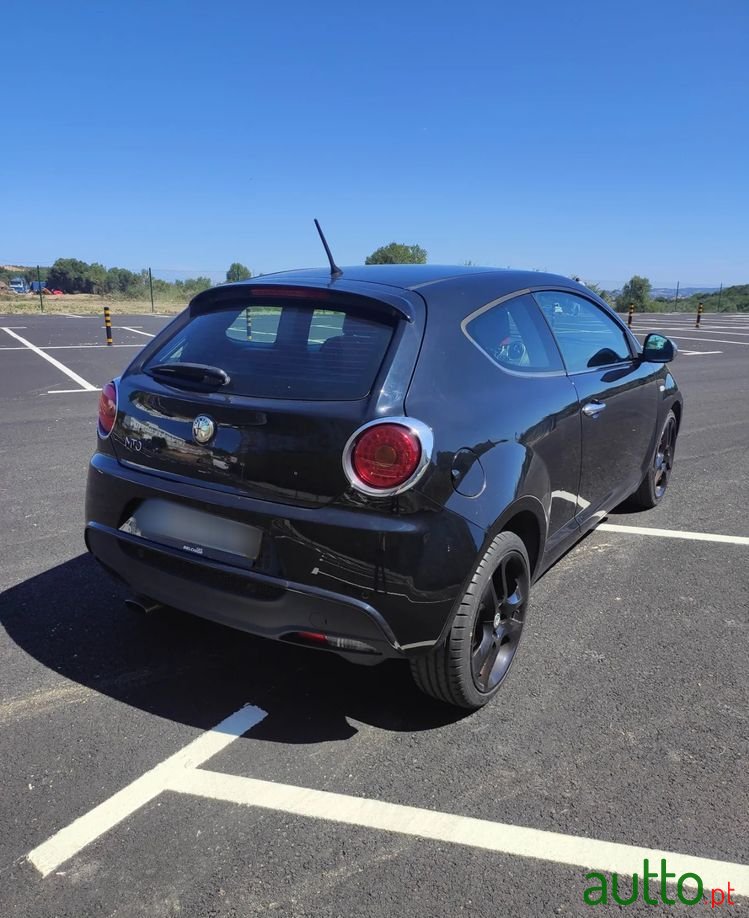 2012' Alfa Romeo MiTo photo #4