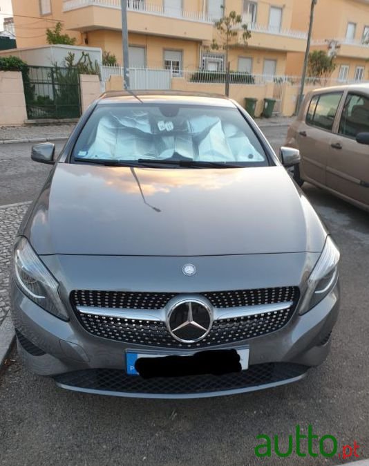 2014' Mercedes-Benz A-180 photo #1