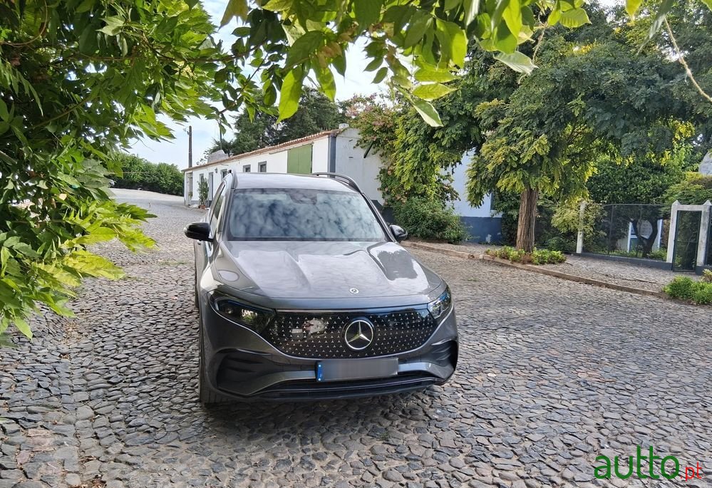 2024' Mercedes-Benz EQB photo #1