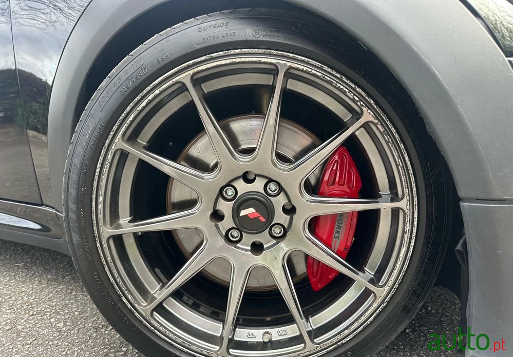 2012' MINI Clubman John Cooper Works photo #3