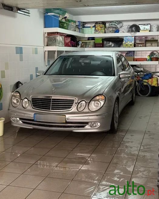 2006' Mercedes-Benz Classe E Cdi Avantgarde photo #1