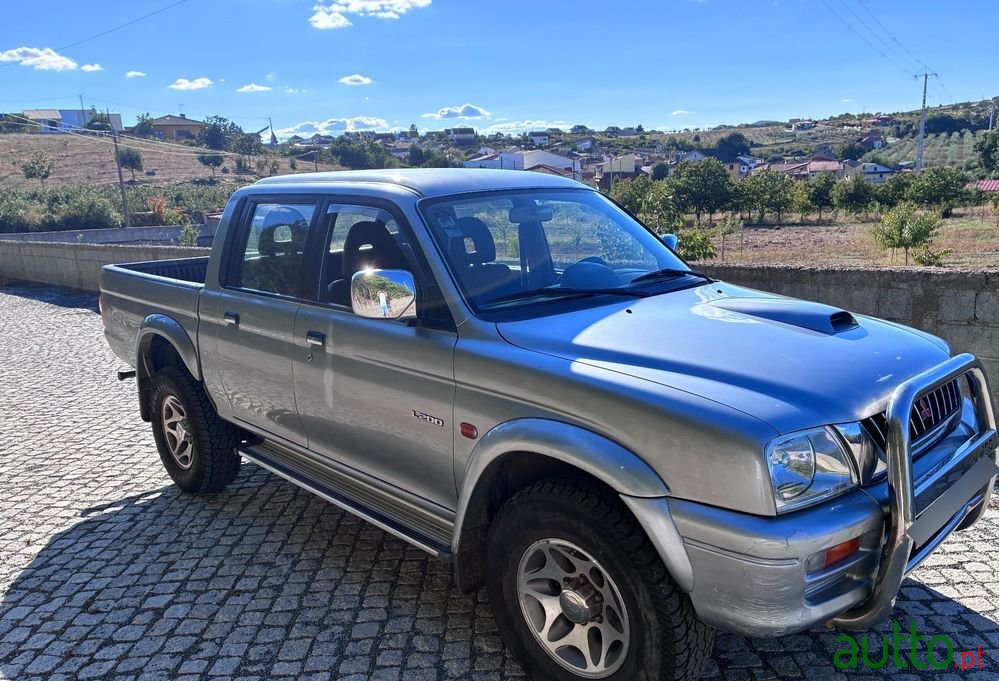 2000' Mitsubishi L200 photo #5