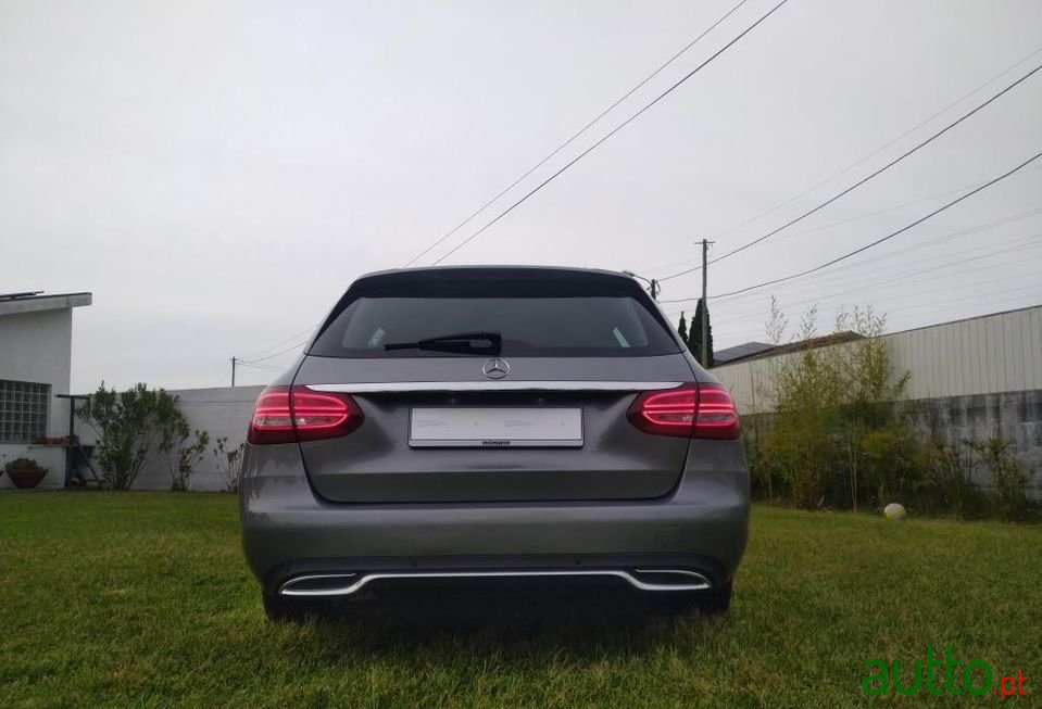 2015' Mercedes-Benz C-220 photo #6