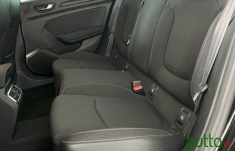 2019' Renault Mégane Sport Tourer photo #4