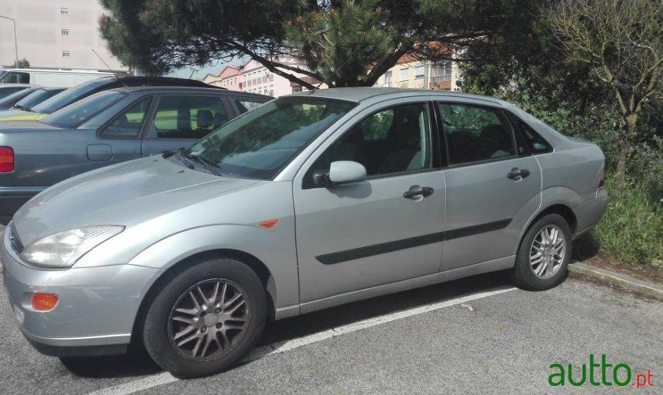 2000' Ford Focus Ghia 1.8 Tddi 90Cv photo #2