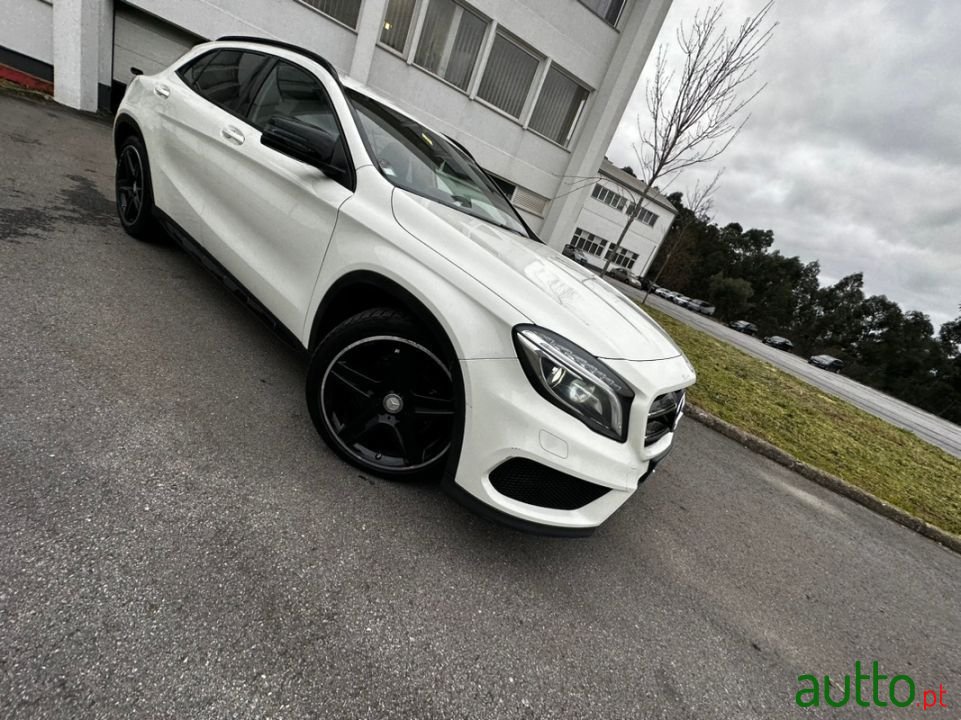 2017' Mercedes-Benz Gla-180 photo #6